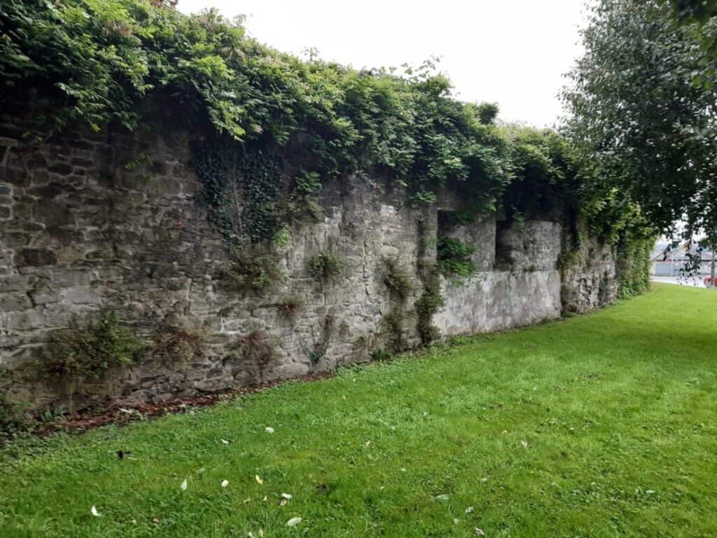 the old walls of limerick