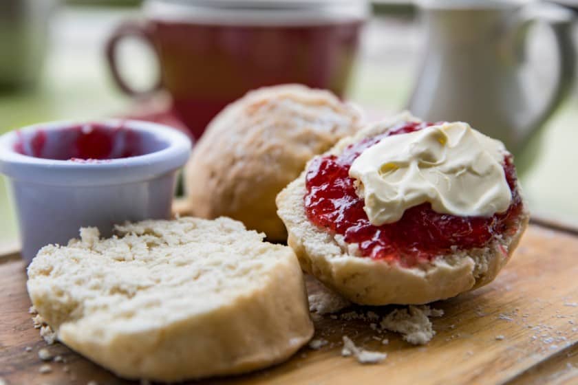 irish scone with bread and jam